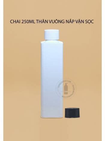 CHAI NHỰA 250ML THÂN VUÔNG NẮP VẶN SỌC 